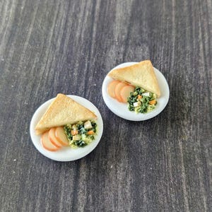 1:12 scale miniature food, miniature dollhouse, miniature kitchen accessories, miniature food set, sandwich, apple, and salad cookout set