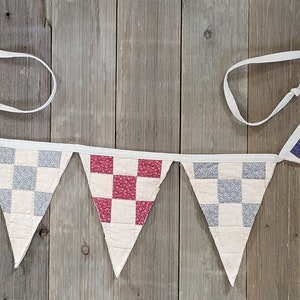Quilted Banner,vintage quilt pennant banner,repurposed quilt,quilted door banner,quilts,vintage decor,farmhouse door banner,farmhouse decor
