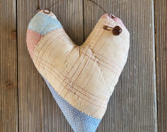 Primitive Heart, vintage quilt hanging heart, primitive valentine, primitive decor,vintage heart