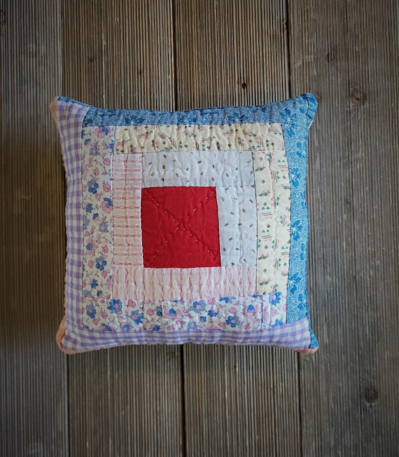 Vintage Log Cabin Pillow,log cabin block,vintage decor,vintage pillow,farmhouse decor,pillow,quilted pillow,vintage quilts,farmhouse pillow