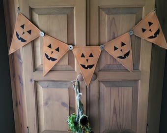 Hand Painted Muslin Pumpkin Banner: Halloween Fall Decor