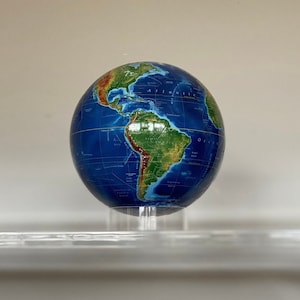 Elevation 7 ""Magnetischer Erdglobus mit Geologiekarte Innerem - Reise, Wohnkultur, Geschenkidee, Globus Puzzle, Kundenspezifischer Globus."
