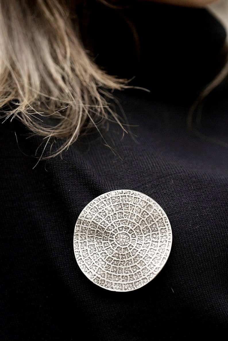 Rustic Boho Brooch Pin Wavy round large chunky matte silver plated tribal accessory hand made Turkish jewellery BR011