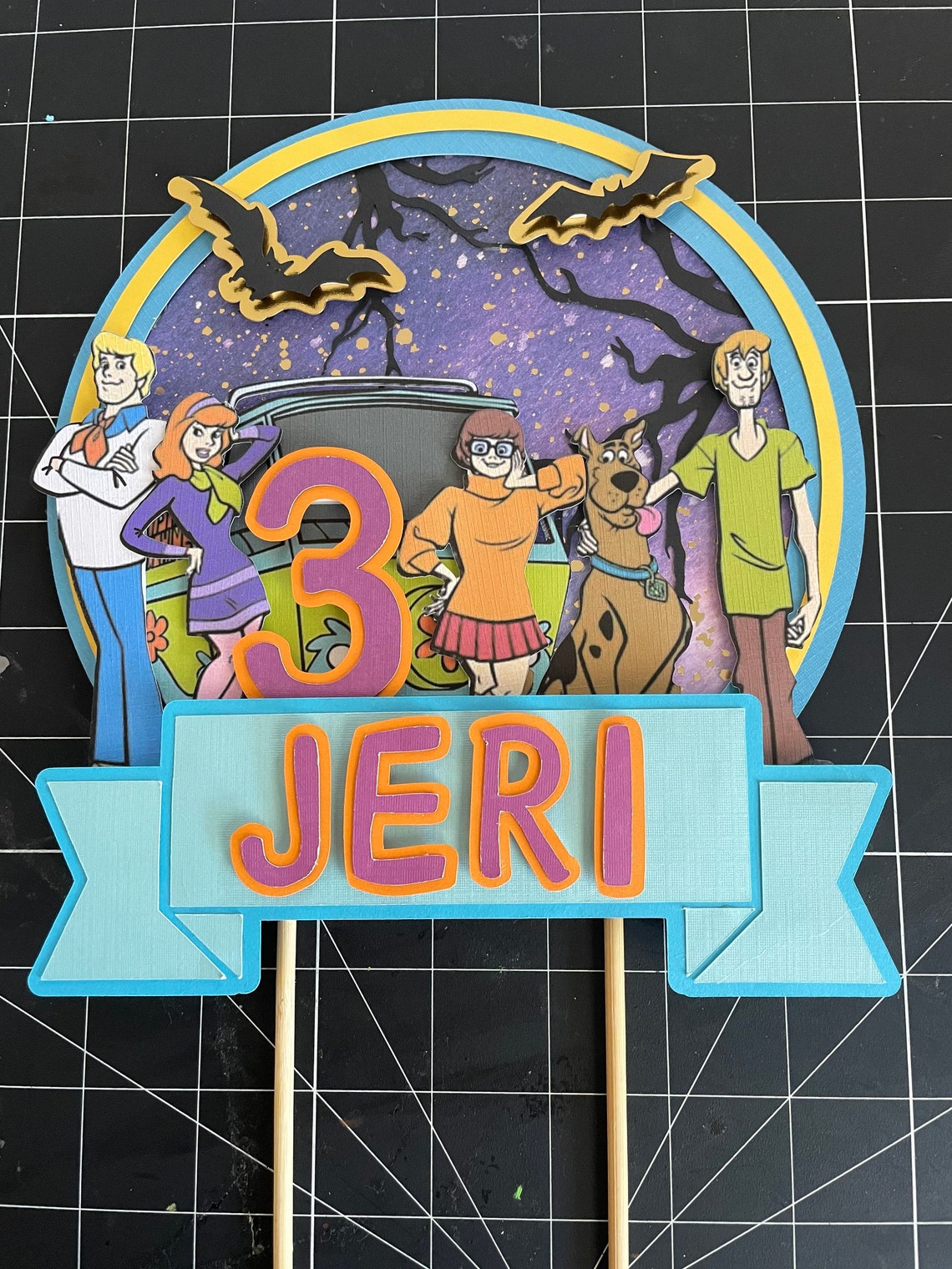 Custom cake topper Scooby Doo gang inspired | Etsy