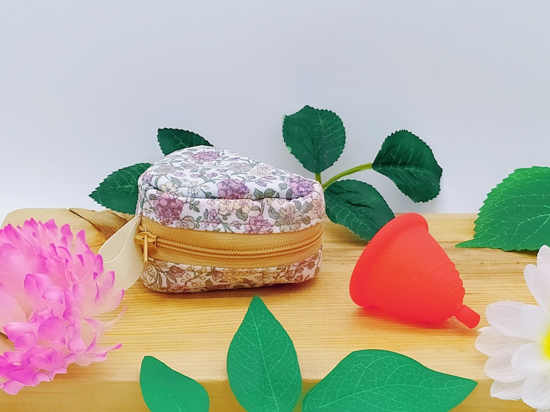 Menstrual Cup Case Brown Cream Flowers Menstrual Cup Pouch - Etsy