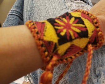 100% Pure Organic Cotton Hand embroidered Bracelet for Woman, hippie Bracelet, Native Mexican bracelet, Bohemian Bracelet.