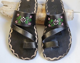 Schwarze Leder sandale handbemalt für Frauen, Leder Sandalen, Mexikanischer Huarache, Native Sandalen, Boho Sandalen, schwarze Huarache