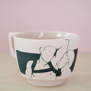 The pit mug image 1