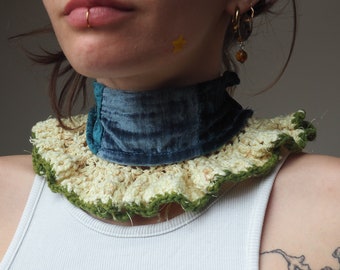 Circus Mermaid Neck Ruffle - gargantilla de terciopelo con ribete de ganchillo