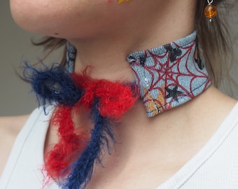 Gargantilla de cinta esponjosa de mezclilla - puño de cuello dibujado a mano