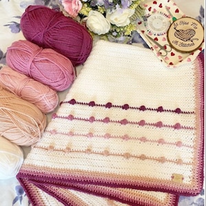 Wrapped in Love Baby Blanket Crochet Pattern. Baby blanket. Crochet pattern. Baby present. Blanket.