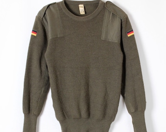 Maglione Militare Tedesco con Taschino Blu - MFH Maglione Militare Tedesco con Taschino Blu - MFH
