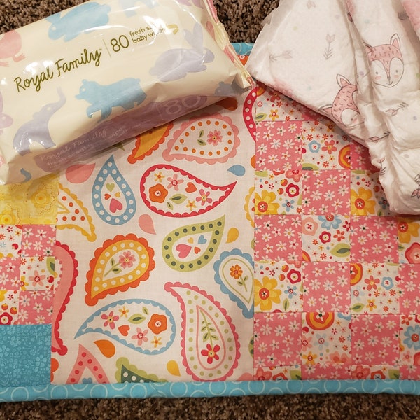 Diaper Changing Pad - Washable / Wipeable Diaper Mat - Baby Accessories - READY TO SHIP - Baby Shower Gift (Product: #dcp004)