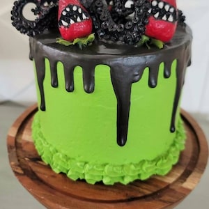 Fake Halloween cake. Strawberry faux cake.