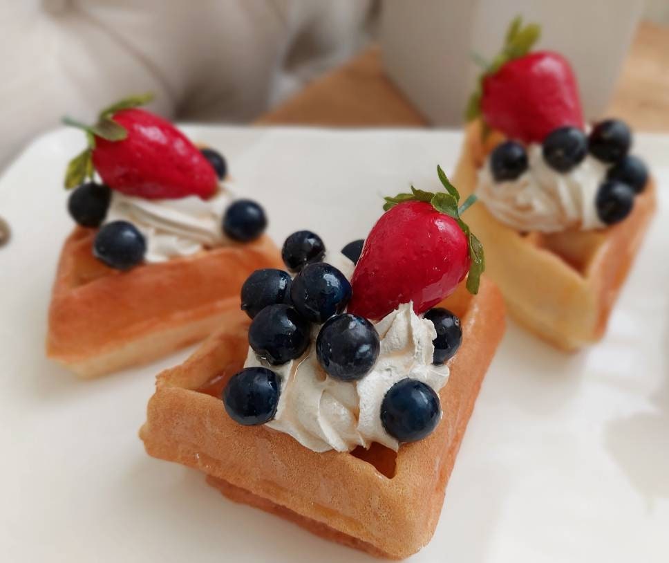 vaporwaffle fake