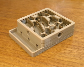 Medium Carpenter Ant Nest Kit – 3D-Printed PETG Formicarium with Sidewall Humidification GEN 2