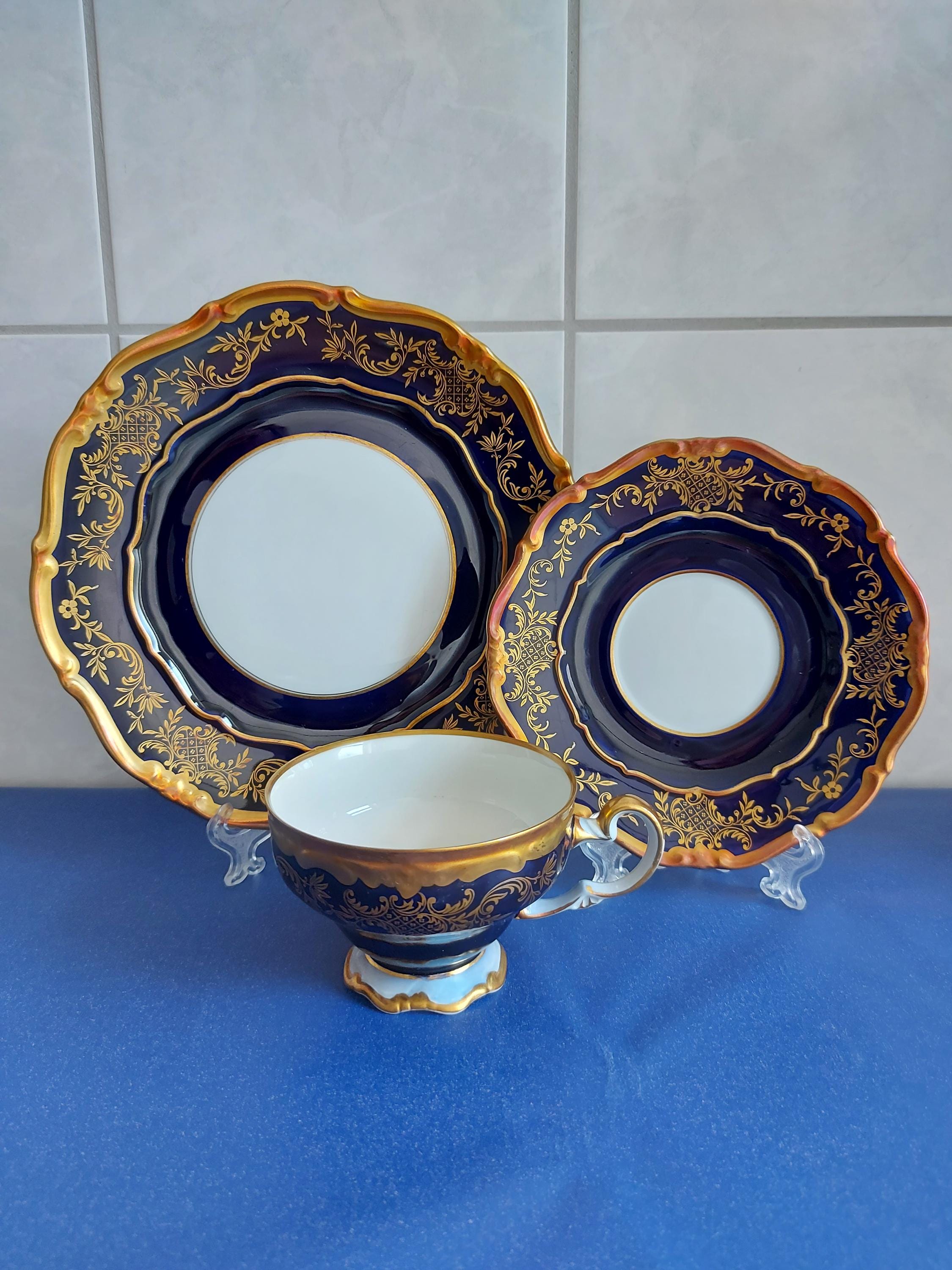 weißer esszimmertisch Esstisch in Weiß aus MDF Ausziehbar Japandi Stil Oval für 4-6 Personen mit Schmetterlingsauszug｜Homary DE Steiner