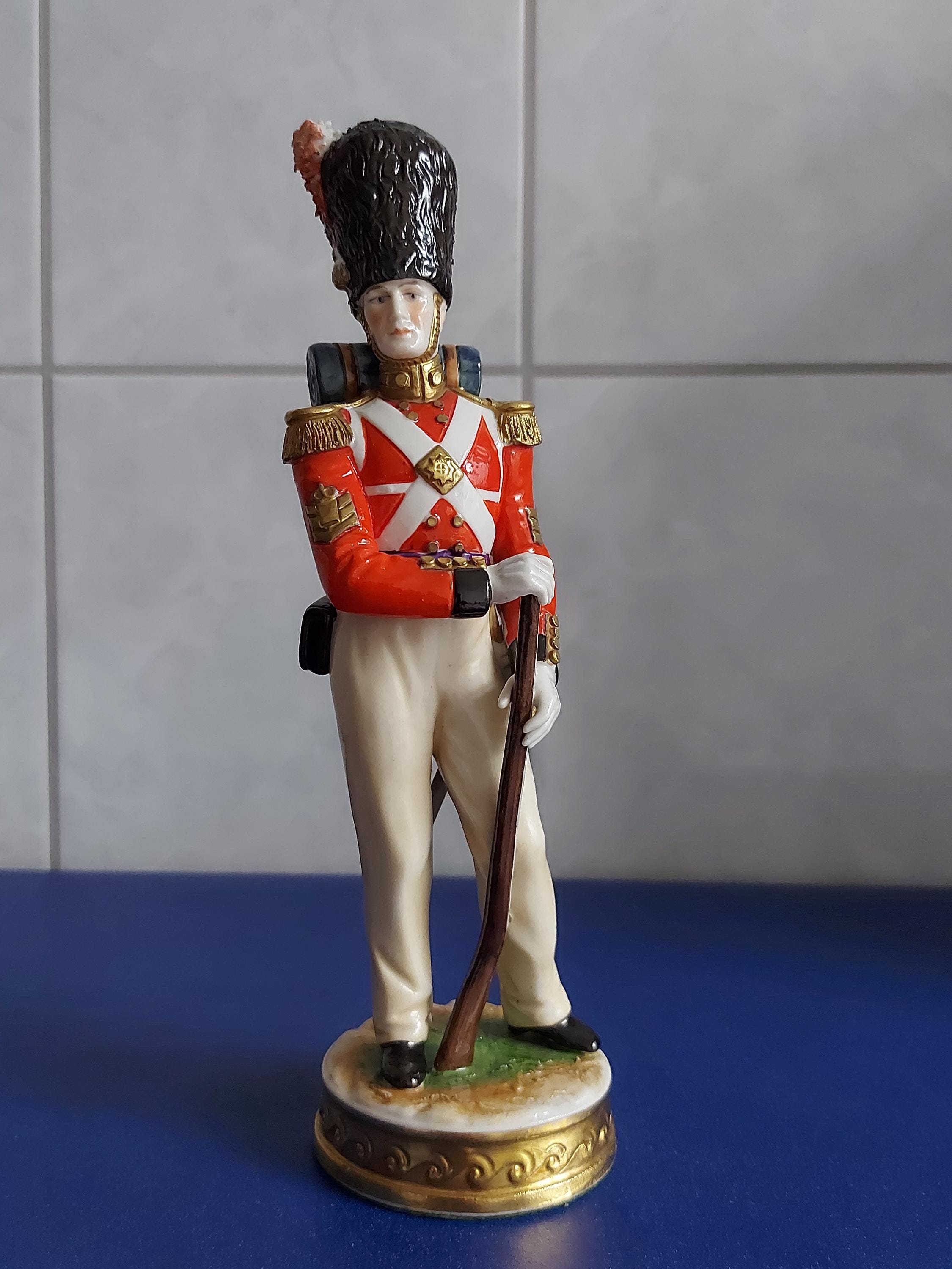 英国の兵士置物 Porcelain British Soldier - Etsy