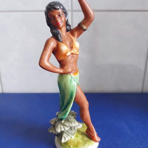 Goebel Porzellanfigur Island Dancers-Form FF300-BRD-1968