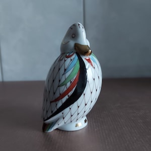 Hollohaza Porcelain figurine-~Duck-~Fishnet-~