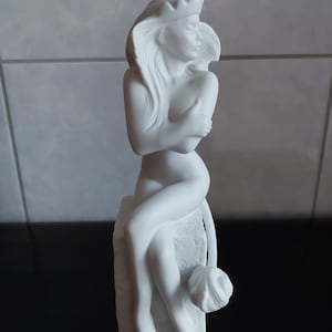 Porcelain figurine-~Royal Copenhagen-~Zodiac figurines-~Lion -~Leo-~