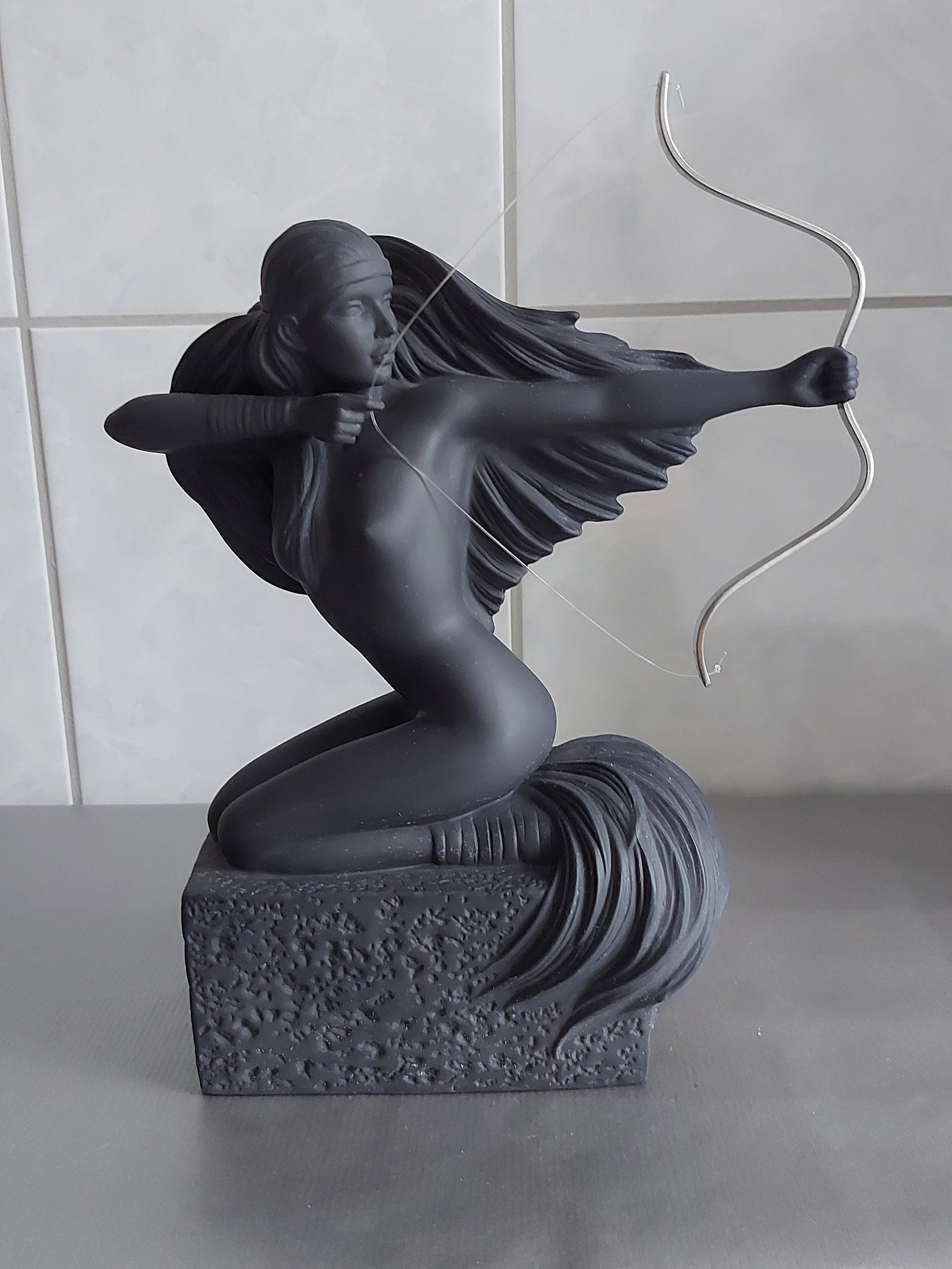 アクエリアス ロイヤルコペンハーゲン 星座陶器アート像限定版 Royal copenhagen zodiac figurines - Etsy 日本 アクエリアス