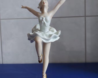 Wallendorf Porcelain Figurine - Dancer - Mod 1957