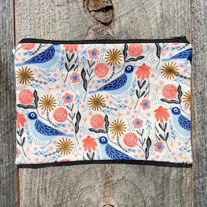Pájaros azules, Estuches con cremallera, Colección Birdsong de Gingiber