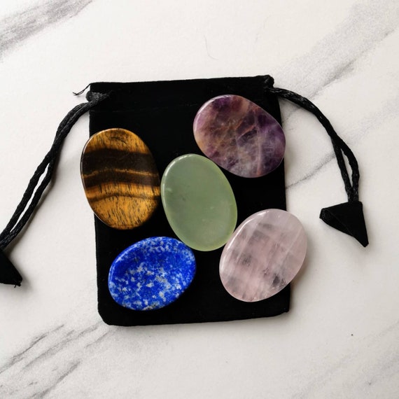 Hand carved gemstone Unicorns | Amethyst or Lapis Hand carved gemstone Unicorns | Amethyst or Lapis
