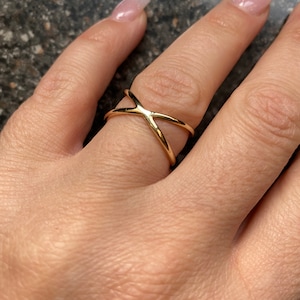 14k Solid Yellow Gold X Ring, Shiny Gold Crossover Ring, Stacking Ring