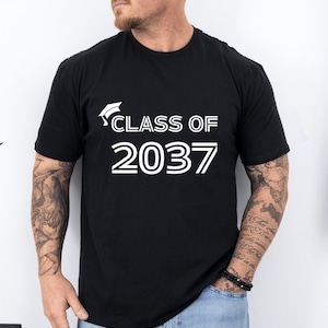 Class of 2037 Shirt, Grow With Me, Growing Up Shirt, Graduation Gift, 2037 Shirt, First Day of School, Class of 2037, Class Of 2037 Tee