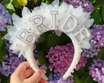 Bride Pearl Headband with Flower | Bride Pearl Headband, White Headpiece Bridal Shower Gift, Bachelorette Hair Accessory, Bride to Be Gift