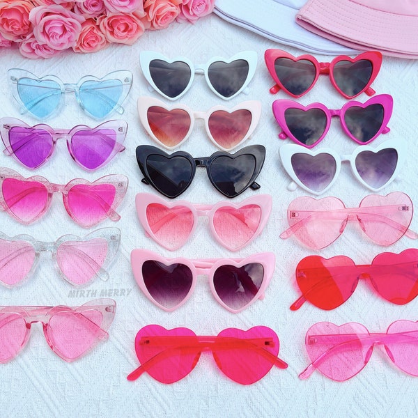 Hens Party Heart Sunglasses | Bachelorette Party Decoration, Bridesmaid Gift + Bridal Shower Supplies, Bride to Be, Bridesmaid Proposal