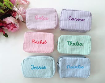 Personalized Cotton Striped Makeup Bag, Monogram Seesucker Pouch, Bridesmaid Gifts, Vacation Gift, Hens Favor, Bachelorette Favors