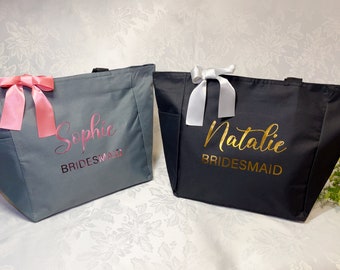 Bridesmaid Tote Bags, Personalized Bridesmaid Bags, Maid of Honor Tote, Bride To Be Gifts, Bachelorette Gift, Bridal Party Bridesmaid Gifts
