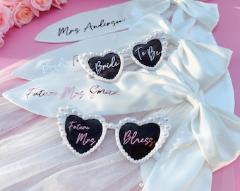 White Satin Bow Pearl Veil, Personalised Bride Hair Bow, Wedding Hair Accessories, Bridal Shower Gift,Bridal Bow Veil, Hen Party Favors