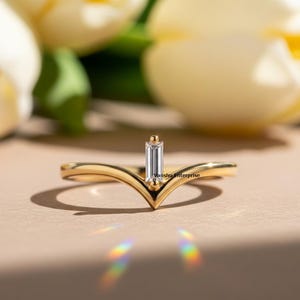 Solitaire Yellow Gold Ring, Baguette Cut Diamond Engagement Ring, Chevron Solitaire Diamond Wedding Band, Baguette Diamond Curved Band Ring