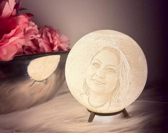 Lámpara de luna con foto personalizada impresa en 3D (6,5 pulgadas)
