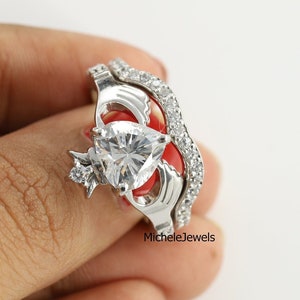Heart Claddagh Ring Set, 1 CT Heart Cut Moissanite Engagement Wedding Ring Set, Proposal Ring, Curved Band Promise Ring, 925 Silver Ring