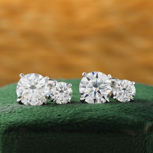 Double Diamond Stud Earrings, Two Stone Earring, Screw Back Earring, Round Moissanite Toi Et Moi 14K 14K Solid Gold Earring, Stud Earrings