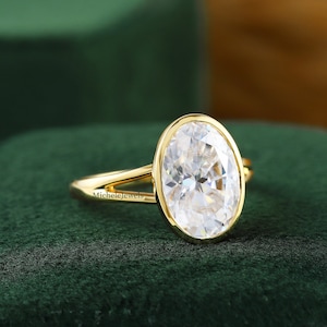 Oval Cut Moissanite Diamond Bezel Set Wedding Ring, 14K Yellow Gold Solitaire Oval Bezel Ring, Oval Split Shank Ring,Unique Anniversary Ring