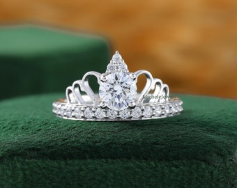 Queen Ring, White Diamond Queen Ring, Crown Ring, Love Crown Matching Ring, Round Moissanite Engagement Ring,14K White Gold Ring,Unique Ring