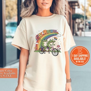 Funny Frog Gay Rights LGBT Rainbow T-shirt, Funny LGBT Shirt, Frog Pride T-Shirt, LGBTQ Shirt