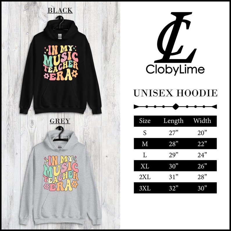 Pode incluir: Hoodie unissex com o texto "In My Music Teacher Era" em uma fonte retr&ocirc; com letras e flores coloridas. O hoodie est&aacute; dispon&iacute;vel em preto e cinza. Um gr&aacute;fico de tamanhos mostra o comprimento e a largura do hoodie em polegadas para os tamanhos S, M, L, XL, 2XL e 3XL.
