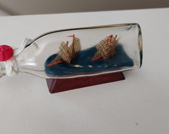 2 mini navi in bottiglia dall'Olanda