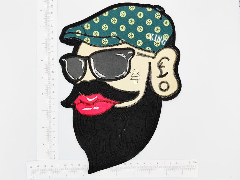 Embroidered Applique Coat Sew-on Patch for Jacket Iron-on Factory Custom Embroidered Patch