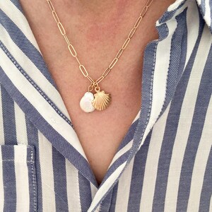 Shell Charm necklace