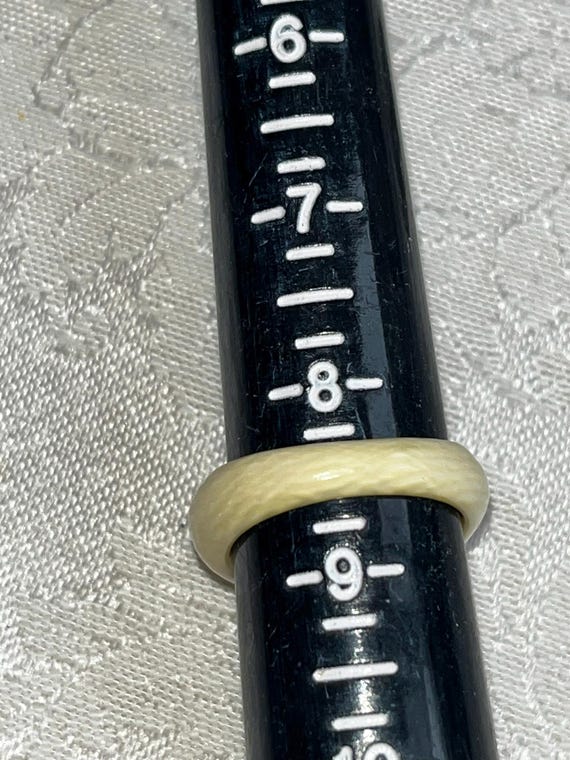 14K Solid Yellow Gold Creme Colored Bone Carved "… - image 10