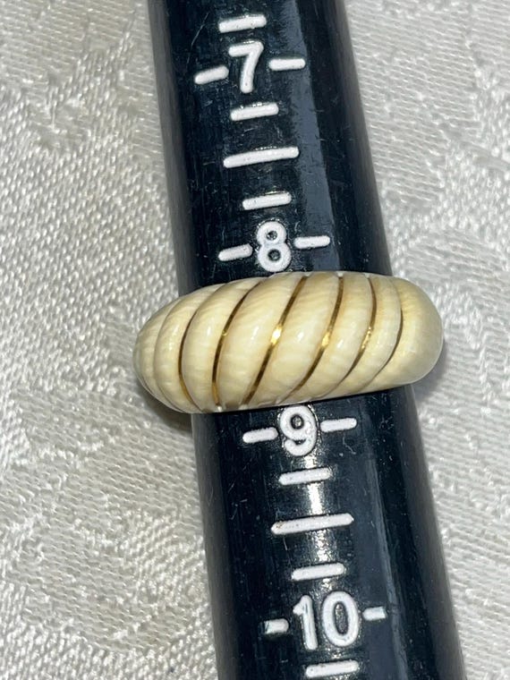 14K Solid Yellow Gold Creme Colored Bone Carved "… - image 11