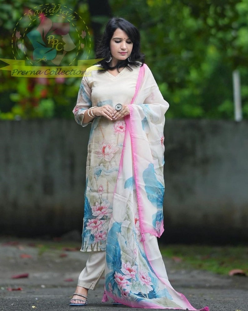 Attractive Kurti Set With Dupatta For Women For Wedding And Party Wear